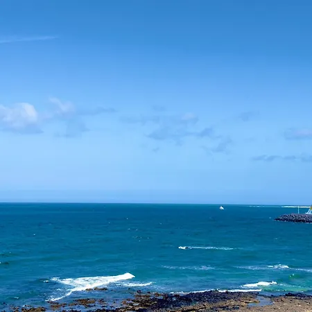 Atico Con Vistas Unicas Lobos Y Lanzarote Apartman *